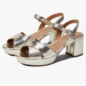 Aerosoles Cosmos Platform Sandal - Soft gold leather